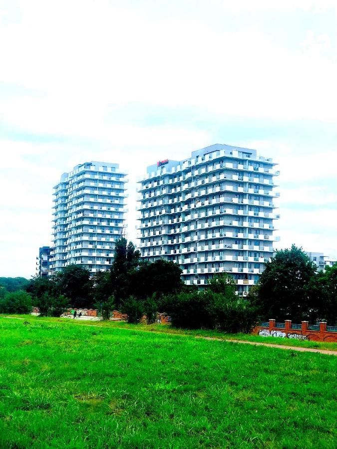 Apartament Z Tarasem I Widokiem Na Odre Wroclaw Exterior photo